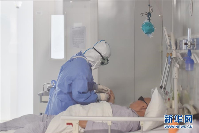 （新華全媒頭條·圖文互動(dòng)）（12）首都再戰(zhàn)“疫”，難忘40天——寫在北京應(yīng)急響應(yīng)級(jí)別降級(jí)之際 