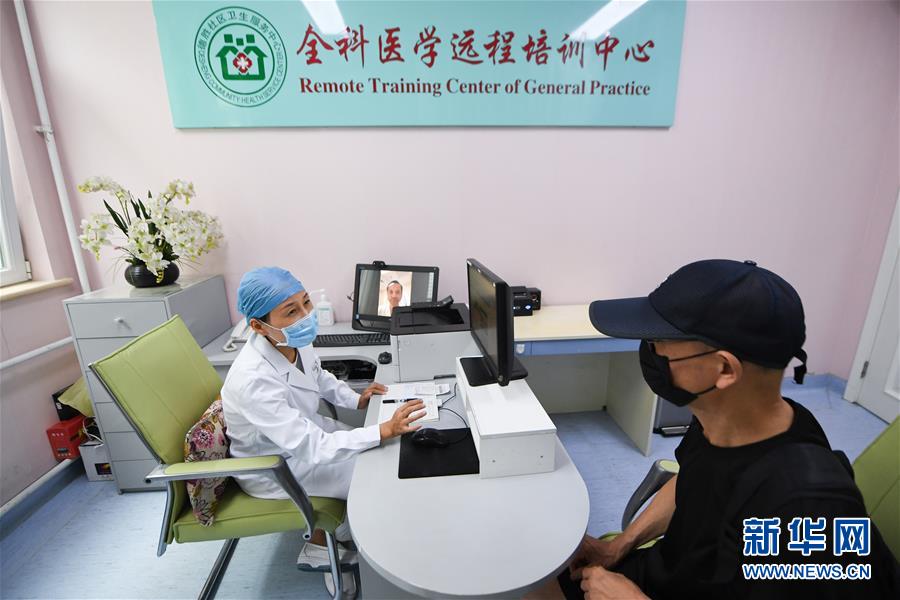 （新華全媒頭條·小康圓夢·圖文互動(dòng)）（13）恢宏史詩耀千秋——寫在中國共產(chǎn)黨帶領(lǐng)中國人民全面建成小康社會之際