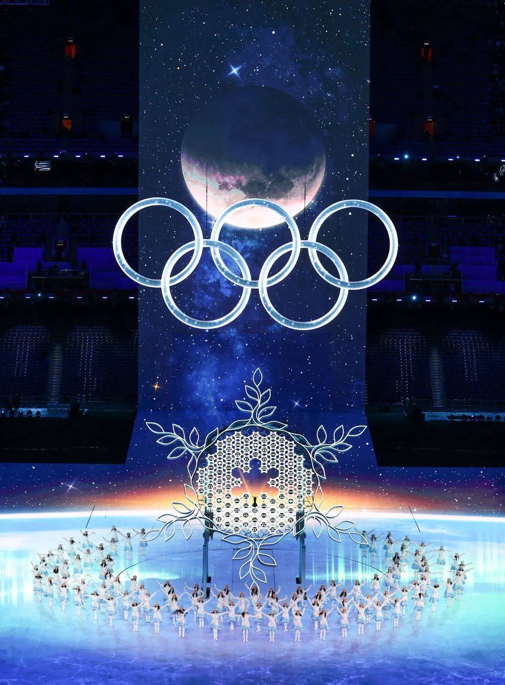 2022年2月4日晚，第二十四屆冬季奧林匹克運(yùn)動(dòng)會(huì)開幕式在北京國家體育場舉行。