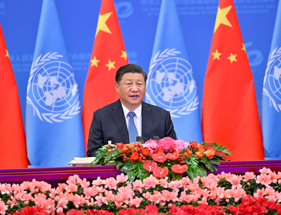 2021年10月25日，習(xí)近平在北京出席中華人民共和國恢復(fù)聯(lián)合國合法席位50周年紀(jì)念會(huì)議并發(fā)表重要講話。
