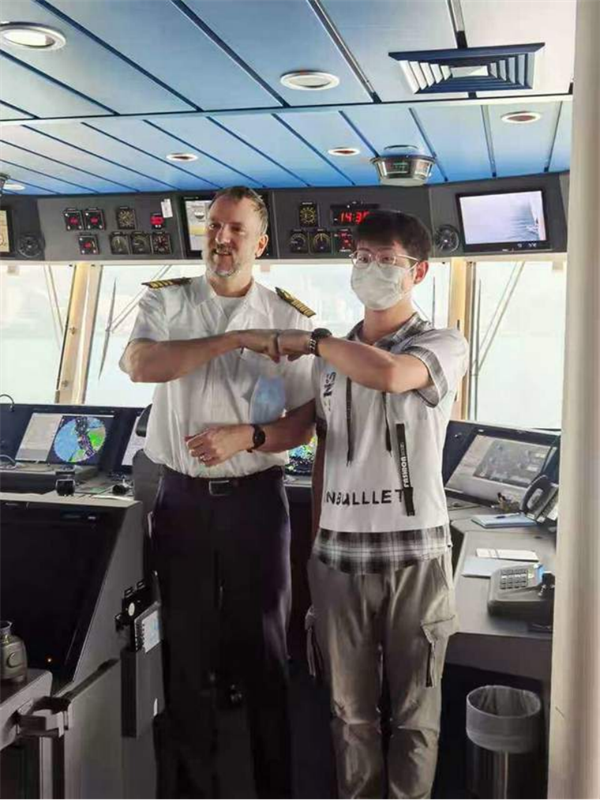 追夢——優(yōu)秀畢業(yè)生風(fēng)采