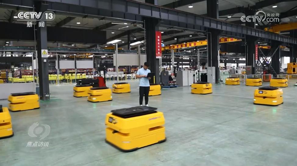 焦點(diǎn)訪談:中國(guó)經(jīng)濟(jì)亮眼開(kāi)局 系列舉措力保消費(fèi)恢復(fù)勢(shì)頭